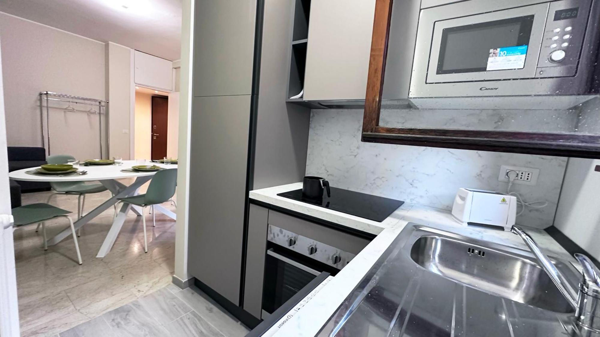 Atene House Urban Apartment *
